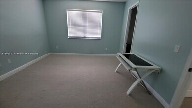 5330 Chesterfield Dr in Ave Maria, FL - Building Photo - Building Photo