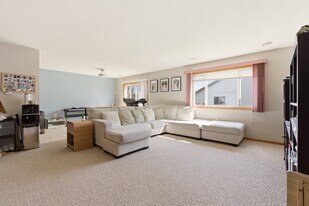 2948 Kentville Dr, Unit 2948 Kentville in Sun Prairie, WI - Building Photo