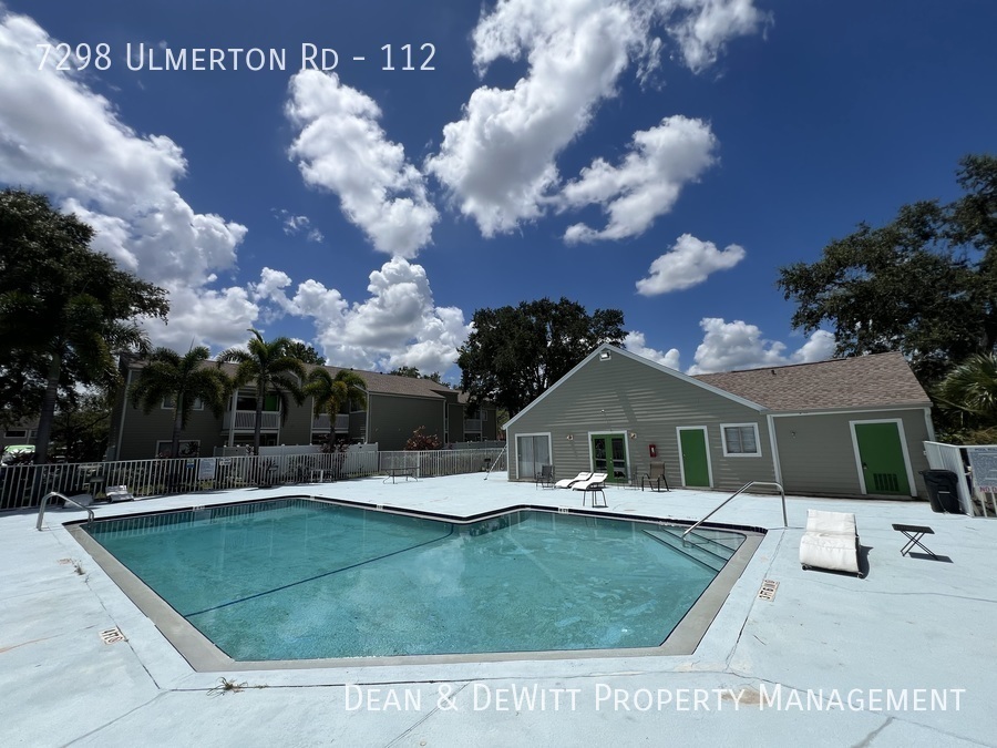 7298 Ulmerton Rd in Largo, FL - Building Photo