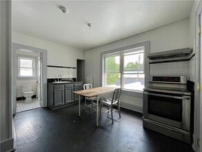 67 Main St in Livingston Manor, NY - Building Photo - Building Photo