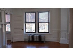 552 Tremont St-Unit -2F in Boston, MA - Building Photo - Building Photo