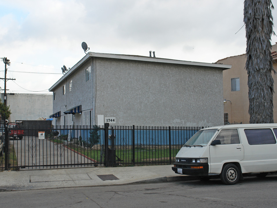 1744 5th Ave in Los Angeles, CA - Foto de edificio