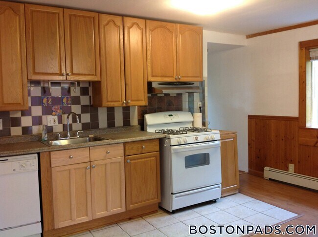 154 Pearl St in Cambridge, MA - Building Photo - Building Photo