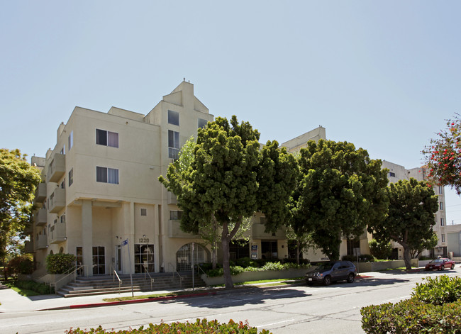 Venice Walnut in Venice, CA - Building Photo - Building Photo