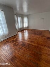 214 Market St in Amsterdam, NY - Building Photo - Building Photo