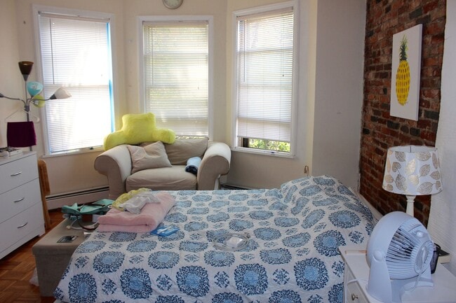 24 Anderson St, Unit 8 in Boston, MA - Building Photo - Building Photo