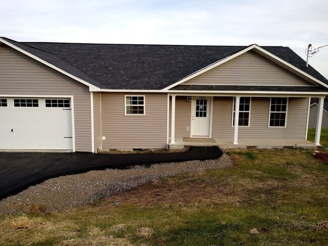 1091 Rosella Dr in White Pine, TN - Building Photo - Building Photo