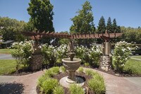 Building Photo - Pheasant Pointe Apartments in Sacramento, California