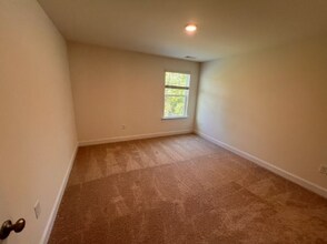 1113 Caswell Way Ct in Durham, NC - Building Photo - Building Photo