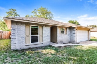 4515 Quailgate Dr in Spring, TX - Building Photo - Building Photo