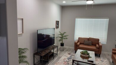 2320 Enchanted Eagle in El Paso, TX - Building Photo - Building Photo
