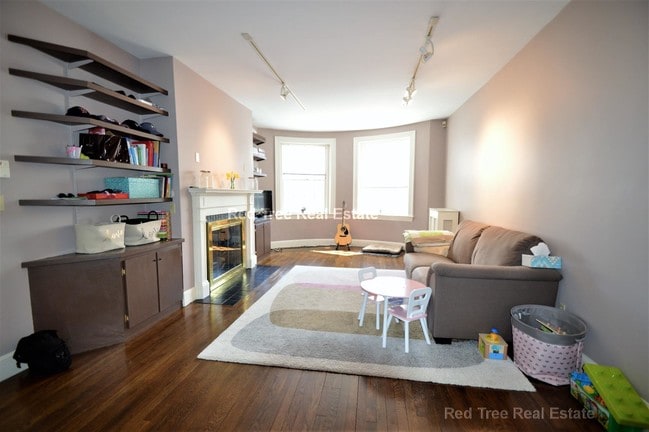 141 Beaconsfield Rd in Brookline, MA - Building Photo - Building Photo