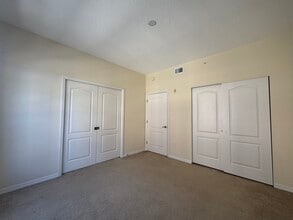 1403 Gondola Park Dr in Venice, FL - Building Photo - Building Photo