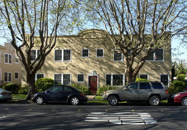 100 Duane St in Redwood City, CA - Building Photo - Building Photo