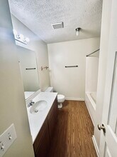 1301 Louisville St in Starkville, MS - Building Photo - Building Photo