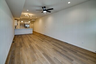 4879 Lacy Rd in Fitchburg, WI - Foto de edificio - Building Photo