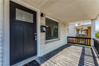 17308 Grovewood Ave in Cleveland, OH - Building Photo - Building Photo