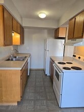 858 State Rte D in Osage Beach, MO - Building Photo - Building Photo