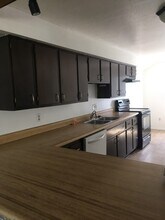 1375 Mountain View Dr in Missoula, MT - Foto de edificio - Building Photo