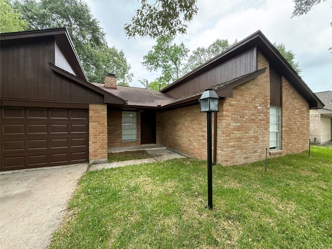 property at 2075 Little Cedar Dr