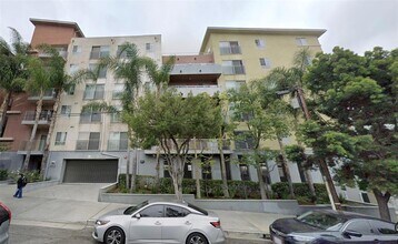 950 S Harvard Blvd in Los Angeles, CA - Building Photo - Building Photo