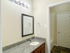 8803 E Windhaven Terrace Trail in Cypress, TX - Building Photo - Building Photo