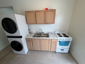 5395 N Cliffrose Dr in Eagle Mountain, UT - Building Photo - Building Photo