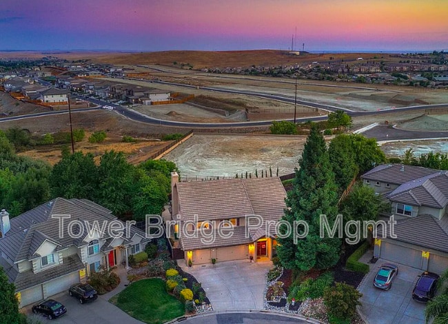 property at 1518 Southridge Ct
