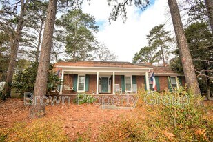 1651 Greenock Ave in Fayetteville, NC - Building Photo