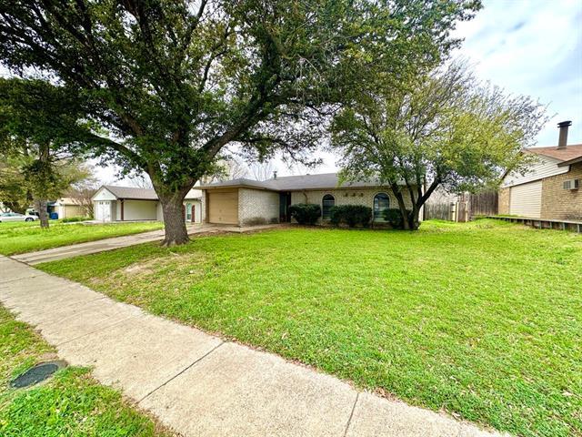 property at 523 Windsor Dr