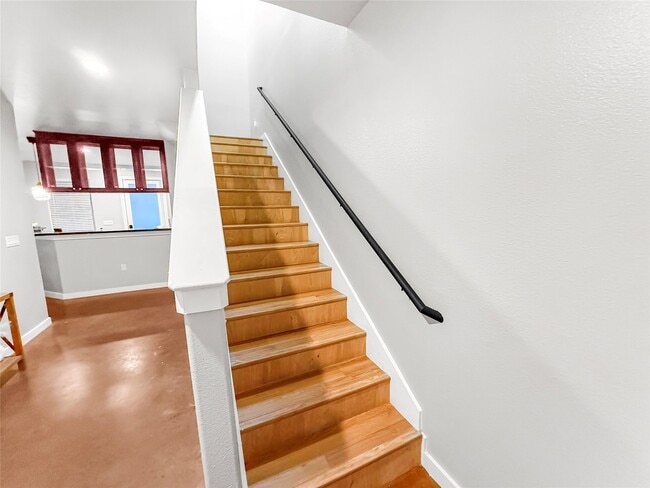 property at 2216 Chenevert St