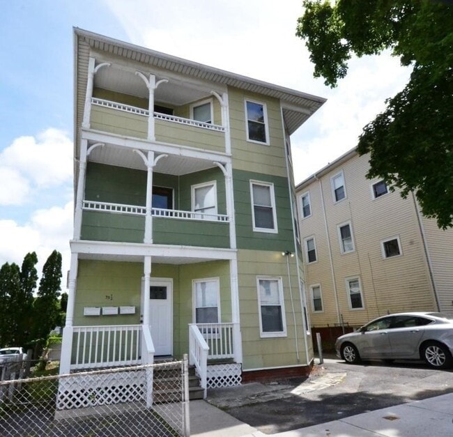 property at 33-1/2 Barclay St