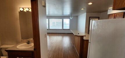 1326 S Skyline Dr in Moses Lake, WA - Building Photo - Building Photo