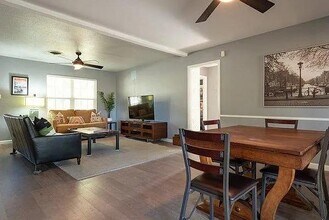 5502 Wellington Dr in Austin, TX - Building Photo - Building Photo