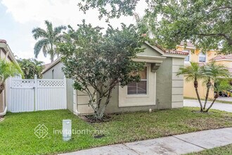 6119 Oak Bluff Way in Greenacres, FL - Building Photo - Building Photo