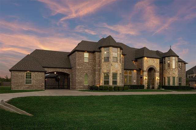 property at 715 Simmons Rd