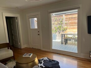 7022 De Longpre Ave in Los Angeles, CA - Building Photo - Building Photo