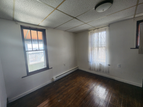 1915 11th Ave in Altoona, PA - Building Photo - Building Photo