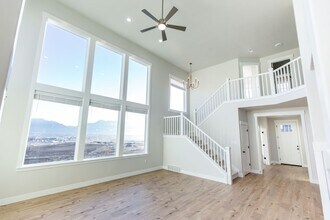 1148 N Highpass Dr in Saratoga Springs, UT - Building Photo - Building Photo