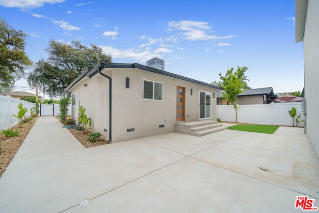 property at 6835 Yolanda Ave