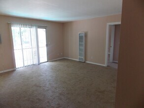25276 Barton Rd in Loma Linda, CA - Building Photo - Building Photo