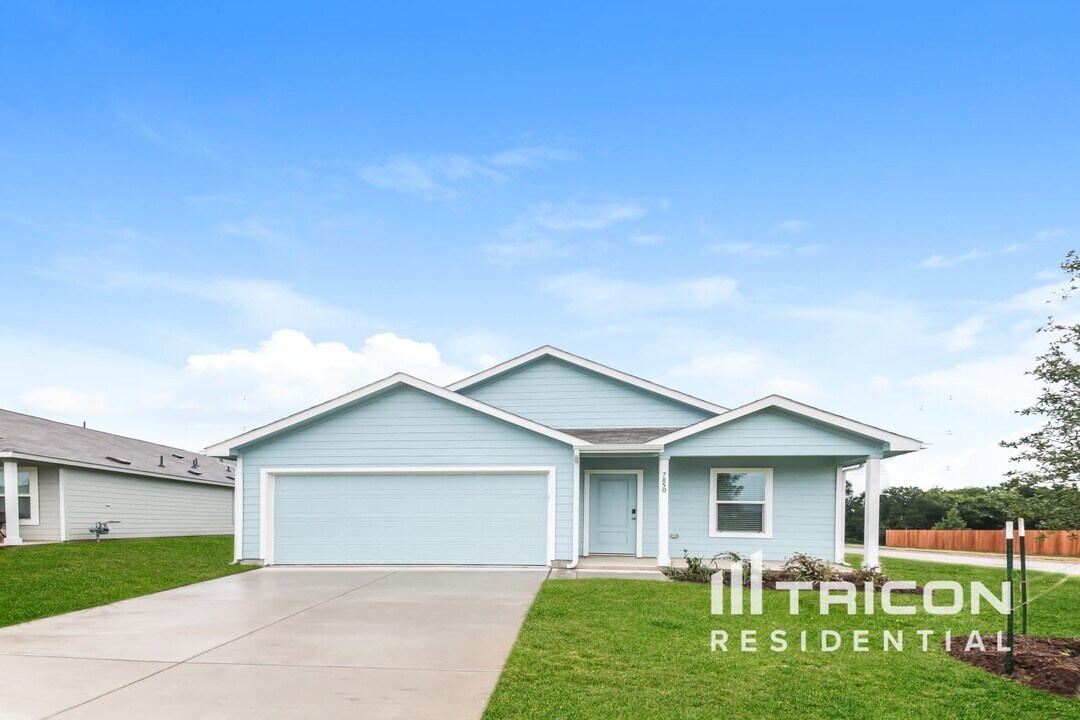 7850 Marshall Ln in McKinney, TX - Building Photo