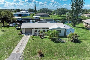 27192 San Marino Dr in Punta Gorda, FL - Building Photo