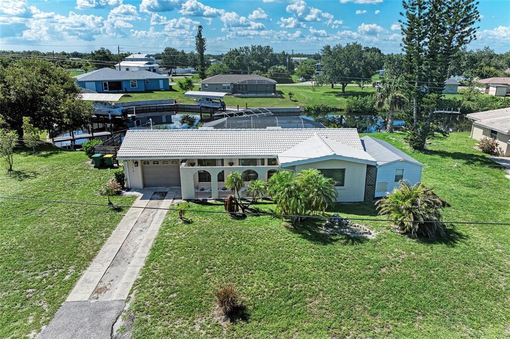 27192 San Marino Dr in Punta Gorda, FL - Building Photo