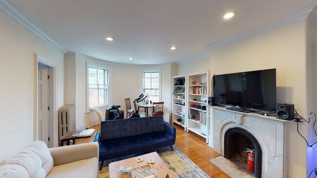 6 Brimmer St in Boston, MA - Building Photo - Building Photo
