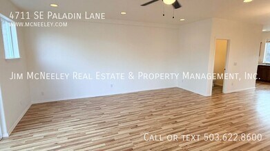 4711 SE Paladin Ln in Hillsboro, OR - Building Photo - Building Photo