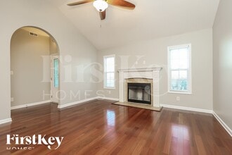 488 Cedar Valley Dr in Clarksville, TN - Building Photo - Building Photo