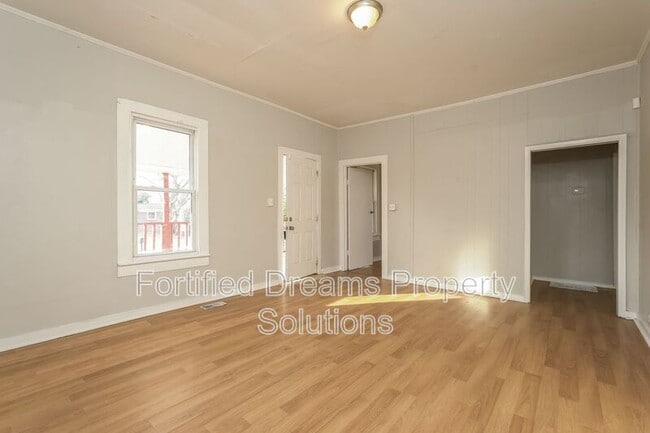 2001 Row St in Winston-Salem, NC - Building Photo - Building Photo