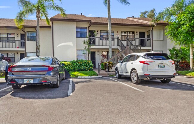 7698 Tahiti Ln in Greenacres, FL - Building Photo - Building Photo