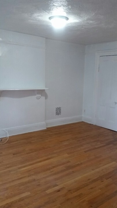 275 Madison St in Brooklyn, NY - Building Photo